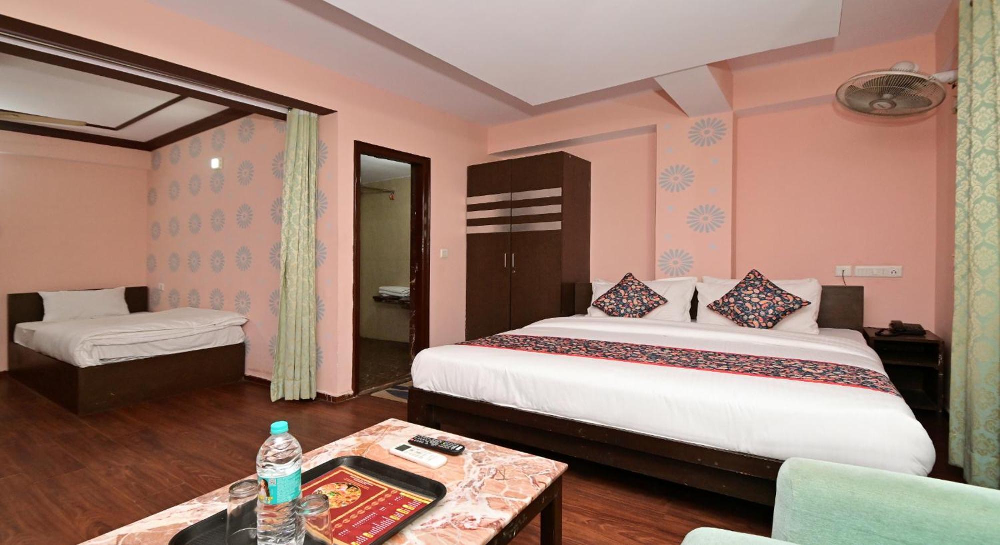 Hotel Laxmi Villa Palace-Near Jaipur Railway Station Zewnętrze zdjęcie