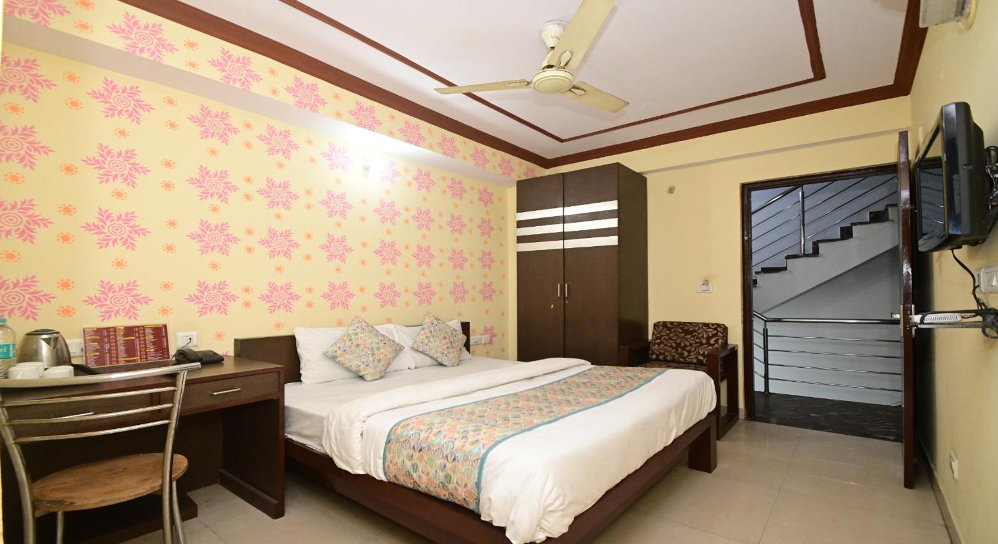 Hotel Laxmi Villa Palace-Near Jaipur Railway Station Zewnętrze zdjęcie